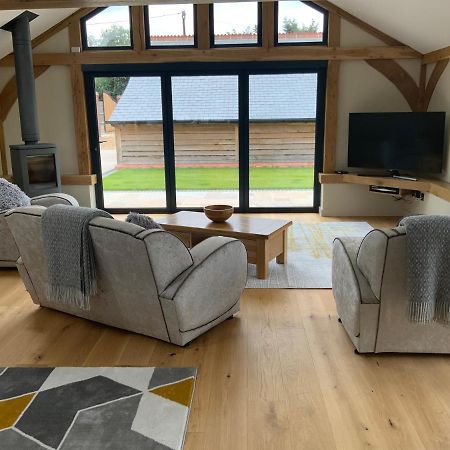 Little Oak Lodge Hailsham Bagian luar foto